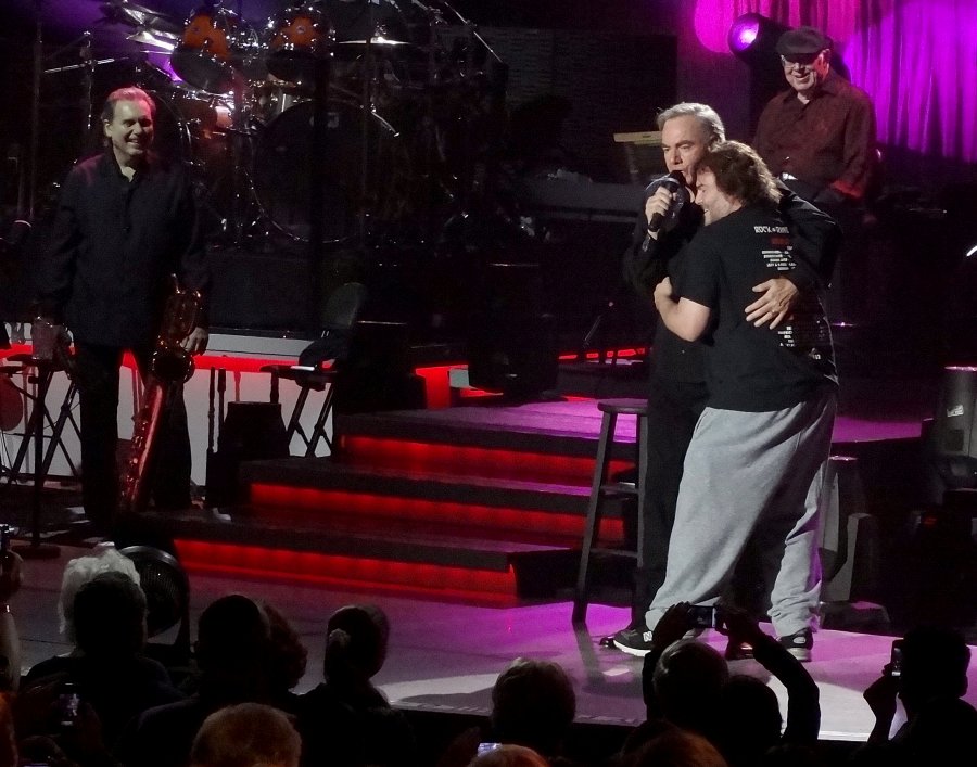 Neil Diamond and Jack Black singing Sweet Caroline at The Greek Theater Aug 23, 2012